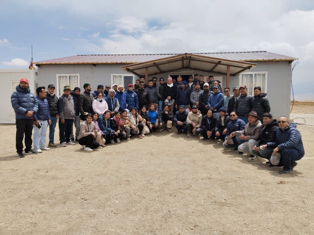 कोरला नाका अध्यागमन कार्यालयमा बसेको कार्यालय प्रमुखहरु सँगको  वैठकको झलक